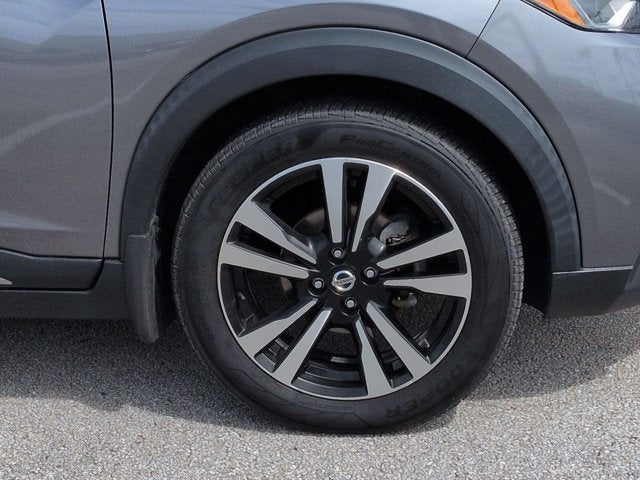 2019 Nissan Kicks SR