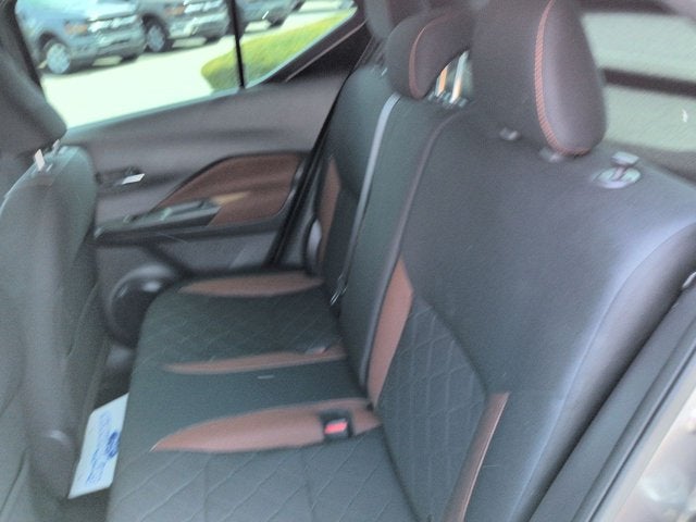 2019 Nissan Kicks SR