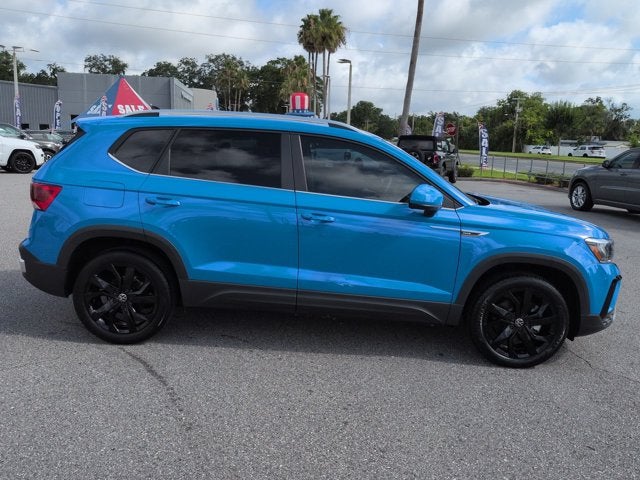 2024 Volkswagen Taos SE