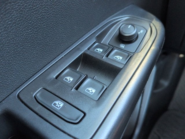 2023 Volkswagen Taos S