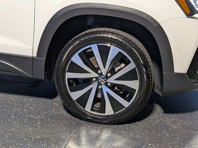 2023 Volkswagen Taos SE