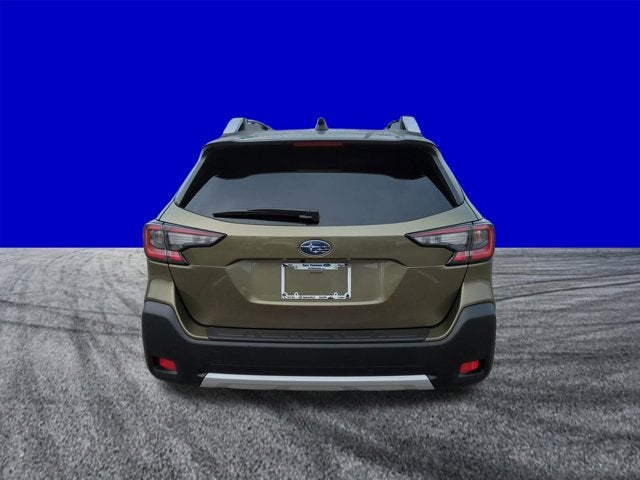 2025 Subaru Outback Touring