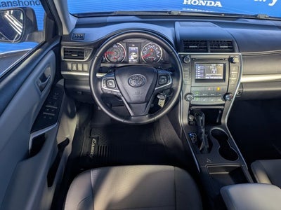 2016 Toyota Camry SE