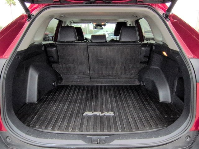 2021 Toyota RAV4 Hybrid XLE Premium