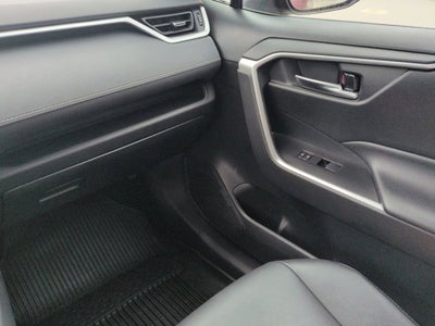 2021 Toyota RAV4 Hybrid XLE Premium