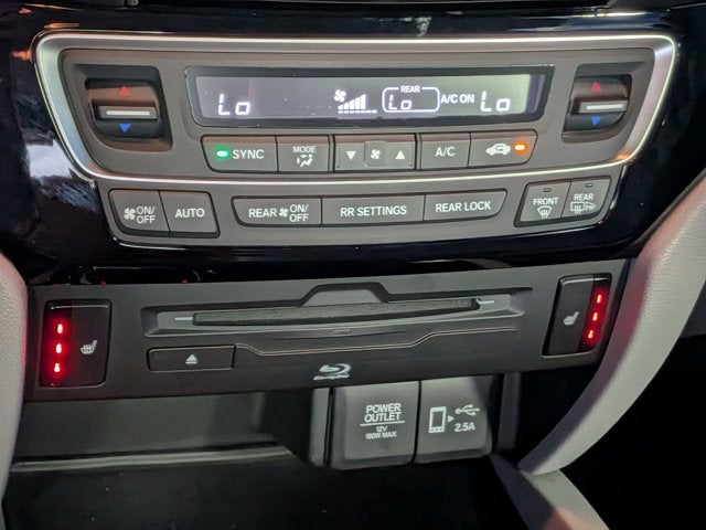 2019 Honda Pilot Touring 8-Passenger