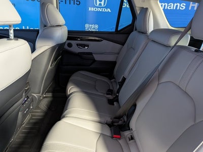 2023 Honda Pilot EX-L 8 Passenger