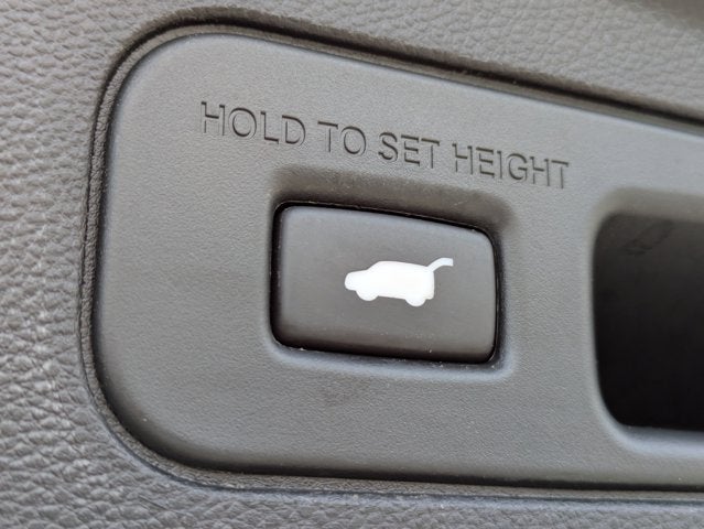 2023 Acura MDX w/Technology Package