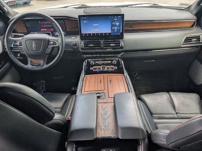 2024 Lincoln Navigator Black Label