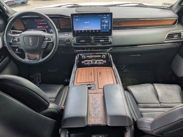 2024 Lincoln Navigator Black Label