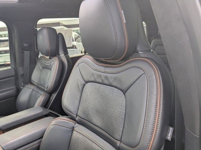 2024 Lincoln Navigator Black Label
