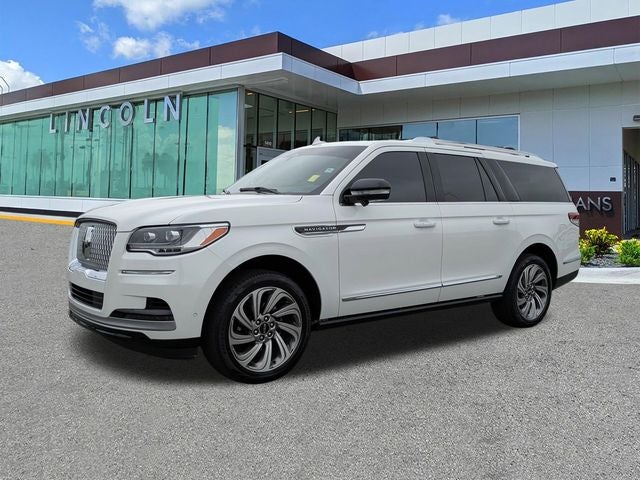 2023 Lincoln Navigator L Reserve