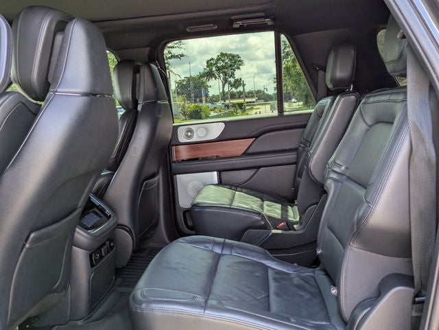 2022 Lincoln Navigator L Reserve