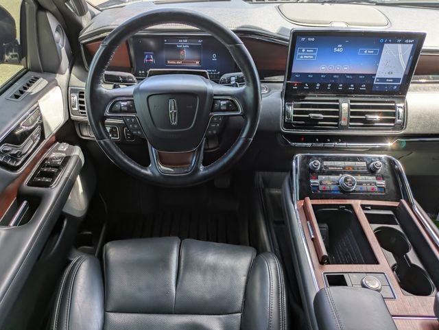 2022 Lincoln Navigator L Reserve