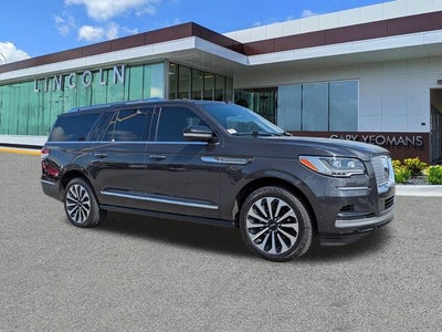 2022 Lincoln Navigator L Reserve