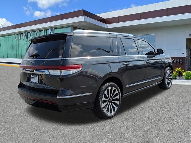 2022 Lincoln Navigator L Reserve
