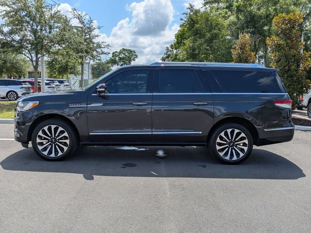 2022 Lincoln Navigator L Reserve