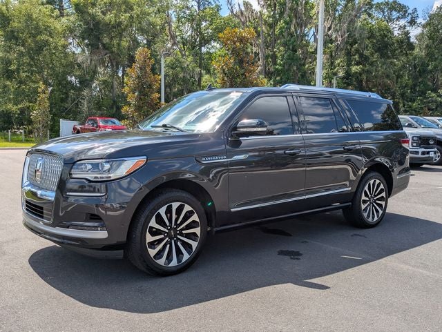 2022 Lincoln Navigator L Reserve