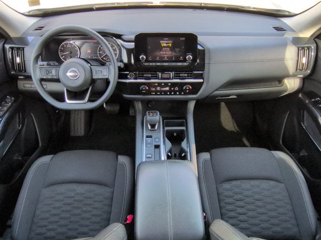 2022 Nissan Pathfinder S