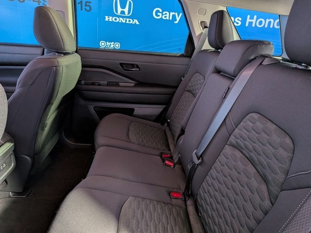 2023 Nissan Pathfinder S
