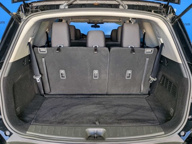 2023 Nissan Pathfinder S