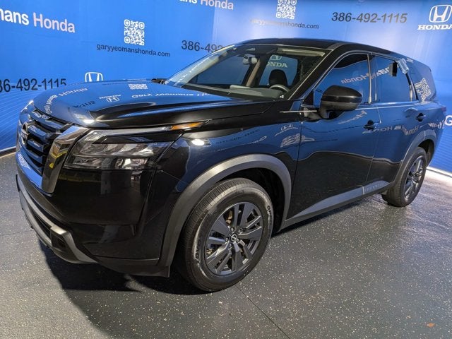 2023 Nissan Pathfinder S