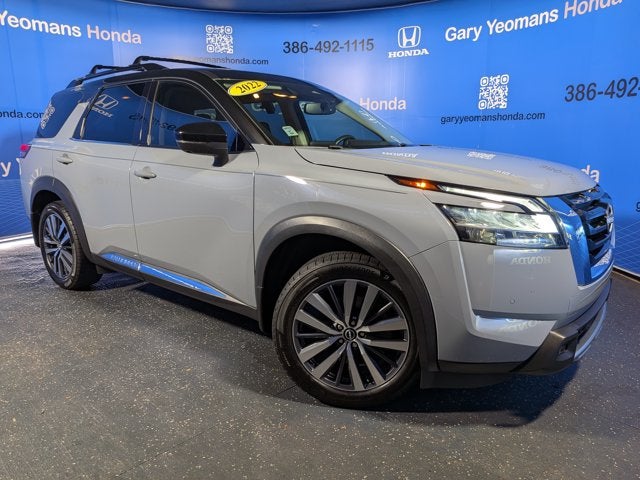 2022 Nissan Pathfinder Platinum