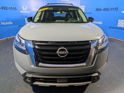 2022 Nissan Pathfinder Platinum