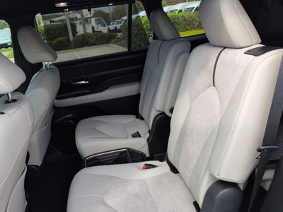 2024 Toyota Grand Highlander Hybrid MAX Platinum