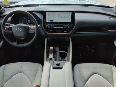 2024 Toyota Grand Highlander Hybrid MAX Platinum