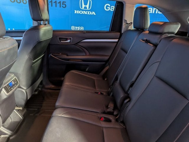 2017 Toyota Highlander XLE