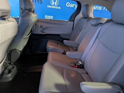 2021 Toyota Sienna XLE