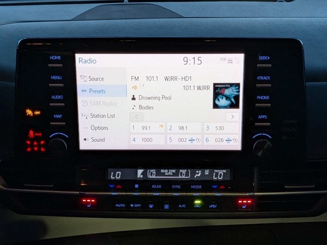 2021 Toyota Sienna XLE
