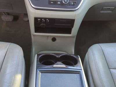 2017 Toyota Sienna XLE 8 Passenger