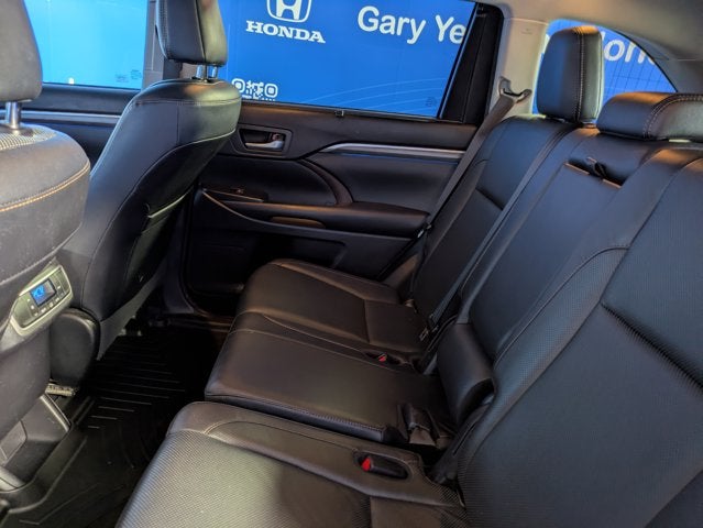 2018 Toyota Highlander Limited