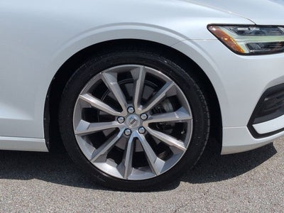 2019 Volvo S60 Momentum