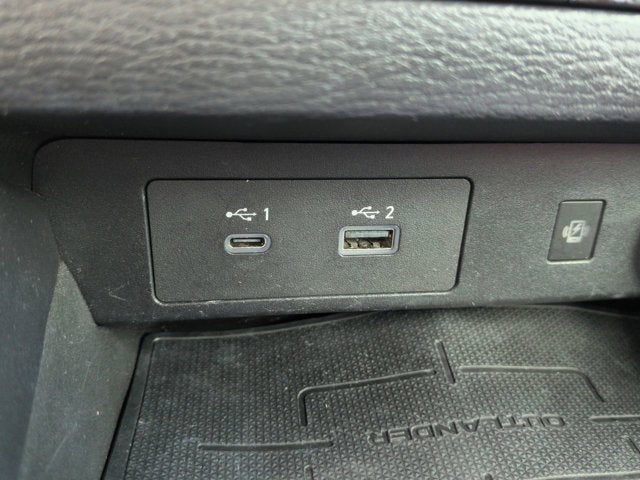 2022 Mitsubishi Outlander SE