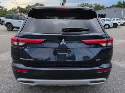 2022 Mitsubishi Outlander SEL