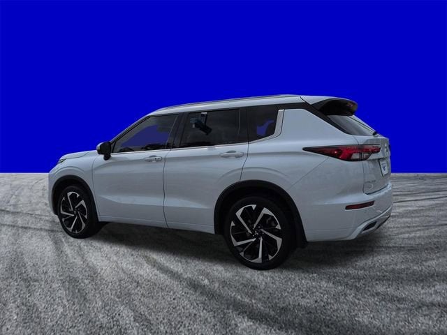 2024 Mitsubishi Outlander SEL