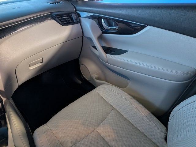 2017 Nissan Rogue Sport SL