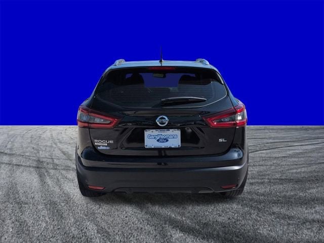 2022 Nissan Rogue Sport SL