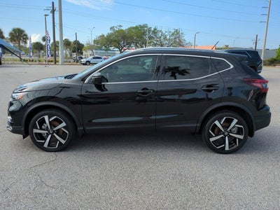 2022 Nissan Rogue Sport SL