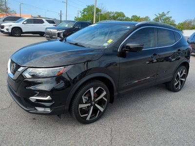 2022 Nissan Rogue Sport SL