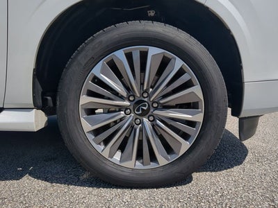 2025 INFINITI QX80 SENSORY