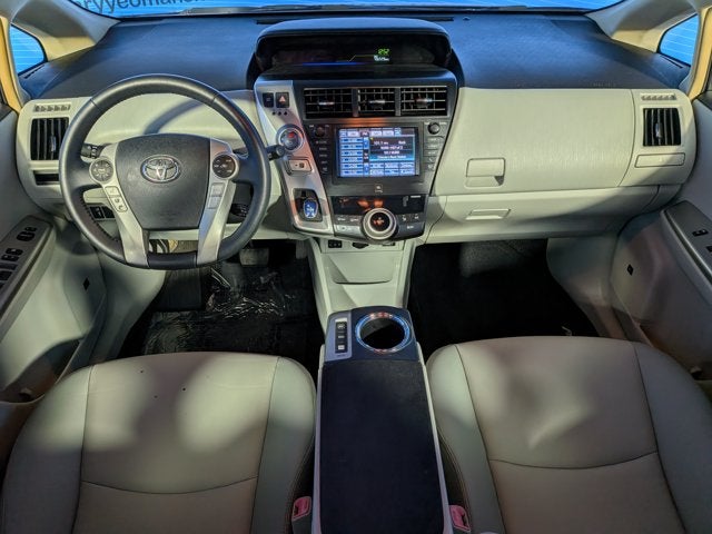 2013 Toyota Prius v Five