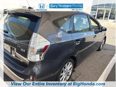 2013 Toyota Prius v Five