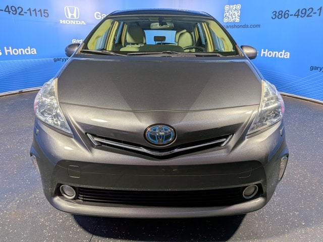 2013 Toyota Prius v Five