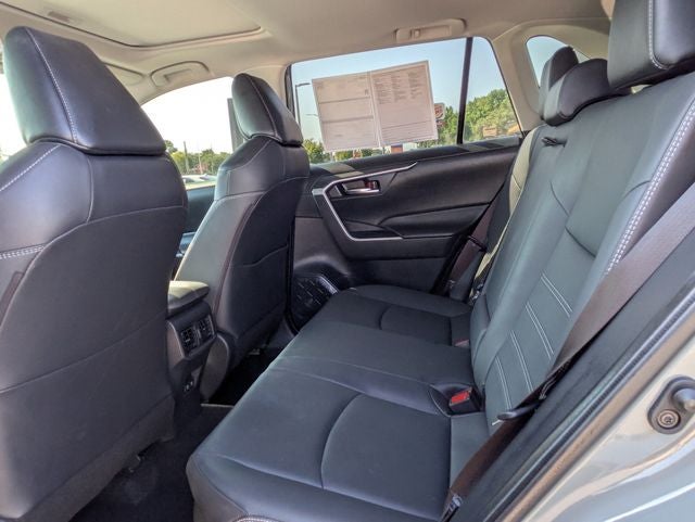 2021 Toyota RAV4 Hybrid XLE Premium