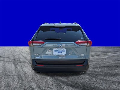 2021 Toyota RAV4 Hybrid XLE Premium