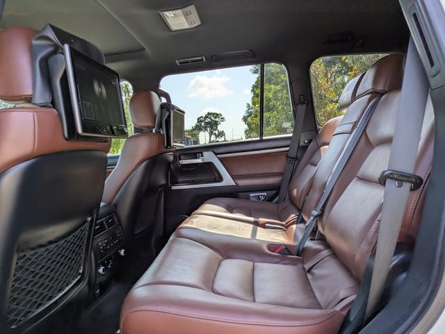 2020 Toyota Land Cruiser Base